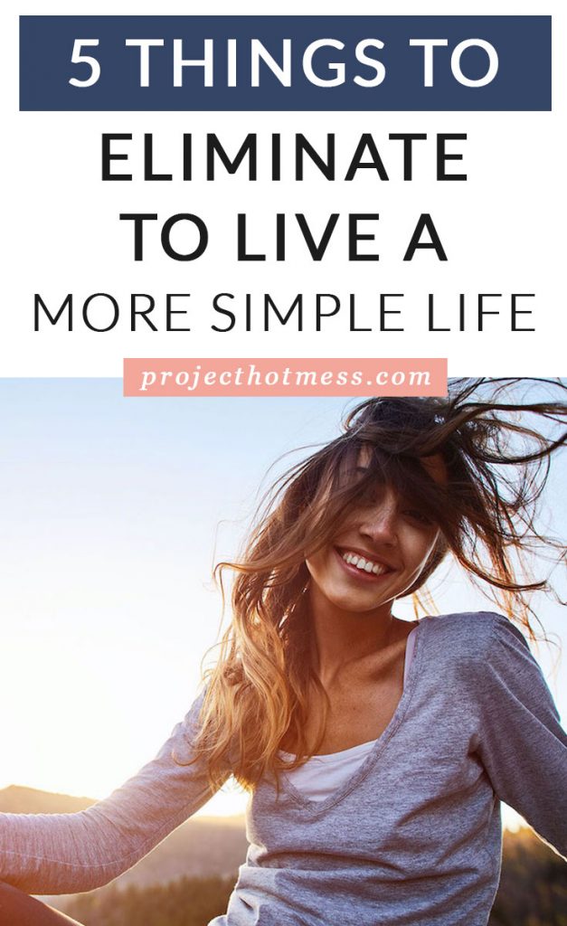 So many people want to live a more simple life, especially given how hectic our lives seem to be. This is the perfect start to living a more simple way, clearing from you life things that no longer work from you and some basic decluttering that won't take you months to do but will make all the difference. You don't have to have a minimalist lifestyle to live a more simple life.