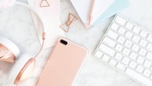 Everyone knows about the humble to do list, but do you use lists in other ways? These are the types of lists you should be using every day to help focus, be more productive and feel more organised.