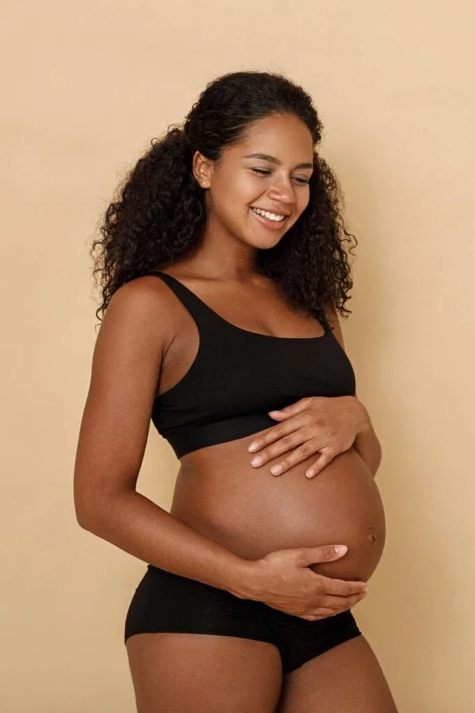 There's a whole big list of foods you can't eat, but have you considered the foods you should be eating during pregnancy? They're super tasty and nutritious too.