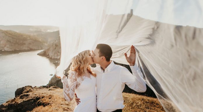 Your first year of marriage is supposed to be all blissful honeymoon period right? Here's 7 things we weren't expecting from our first year of marriage, and some of it has helped us have a happy marriage.