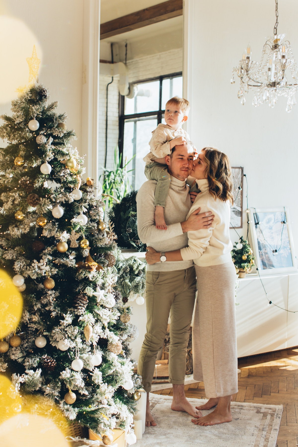 Make every Christmas memorable with our inspiring Christmas Traditions To Start With Your Family. Find the perfect blend of fun, warmth, and festive spirit with activities that will become your family's most cherished holiday rituals.